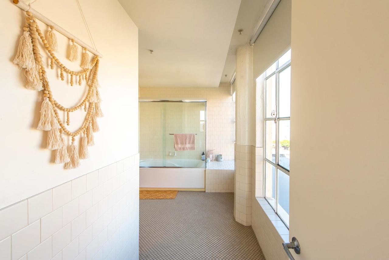 Appartement Stunning Downtown La 2 Bedroom/ 2 Bathroom Loft With Private Balcony. Los Angeles